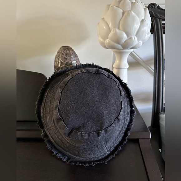 Black Canvas Bucket Hat - Picture 6 of 8